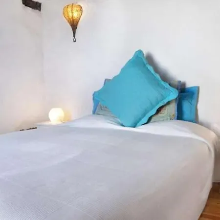 Apartment Sleeps 3 Wifi