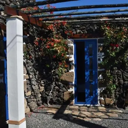 Appartamento Sleeps 3 Wifi Uga